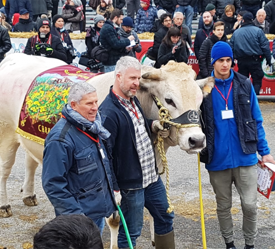 108° Fiera Nazionale del Bue Grasso di Carrù - Il podio de La Granda