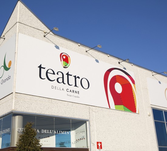 "TEATRO DELLA CARNE" a Genola